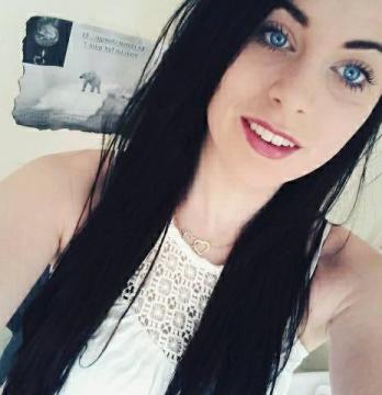 Debbieke aus Antwerpen,Belgien